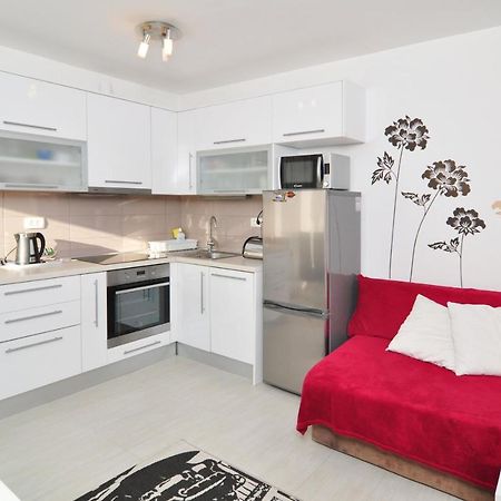 Full Equipped Flat Close To All Split Luaran gambar
