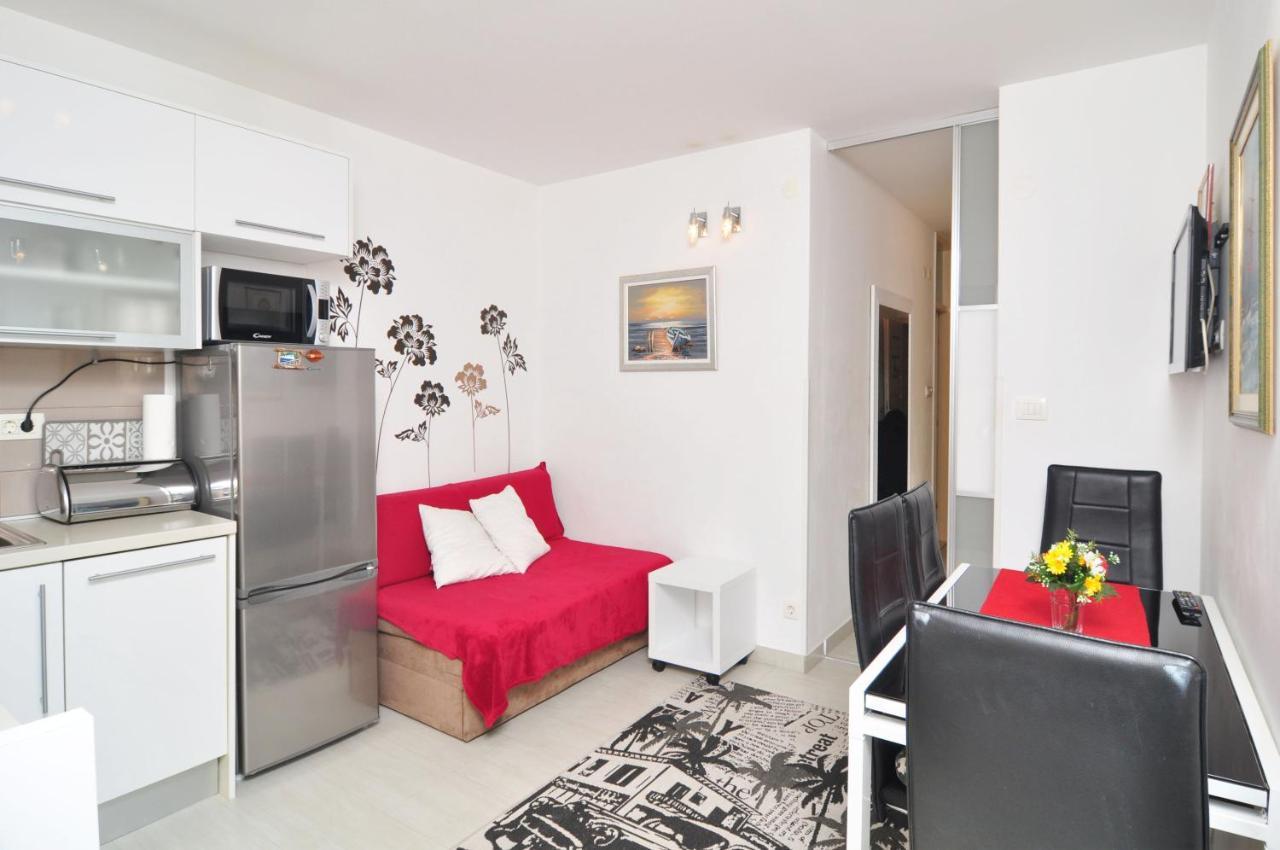Full Equipped Flat Close To All Split Luaran gambar